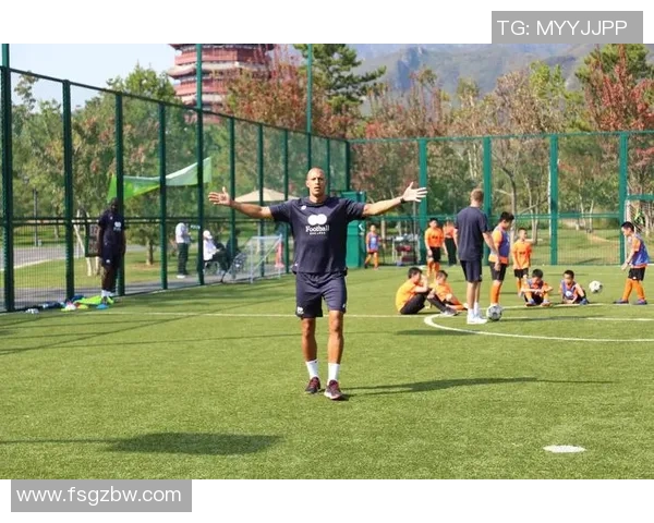 从球星训练营到足球私教中心打造全方位个性化精英培养体系