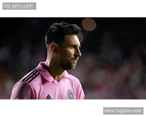 全球足球历史最佳球星排名揭晓 谁才是最具影响力的万能球员 全球足球历史最佳球星排名揭晓 谁才是最具影响力的万能球员