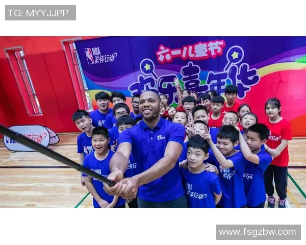 地板上足球球星跃动风采展示球场之外的别样魅力