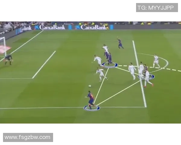 猿人奔跑足球场 展现非凡球技与速度 挑战现代足球极限 猿人奔跑足球场 展现非凡球技与速度 挑战现代足球极限